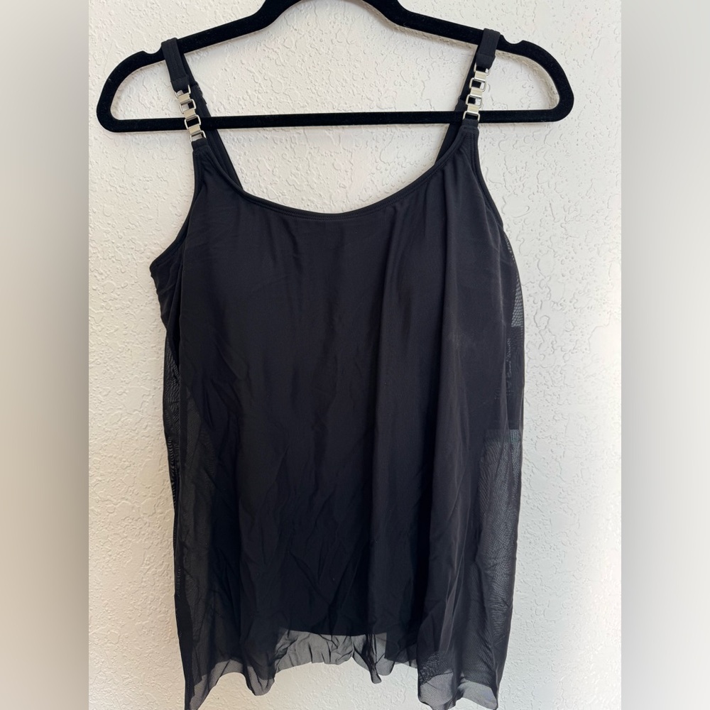 NWT $98 Coco Reef Bra Sized Layer Underwire Tankini Swim Bathing Suit Top 34D